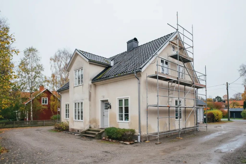hyra och montera byggst llning trygg guide f r villa gare inf r fasadjobb m lning och takarbete
